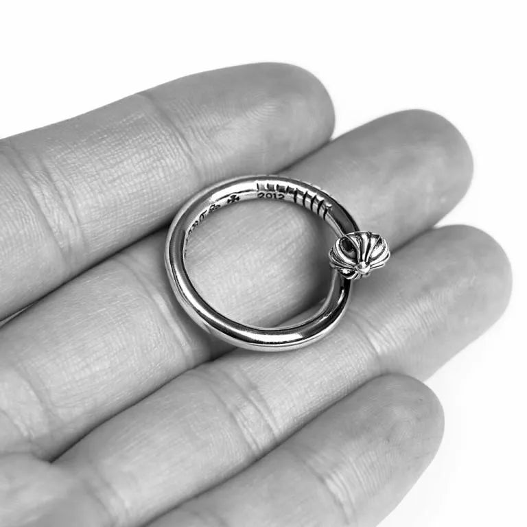 NAIL RING ¨C CROSSBALL 56