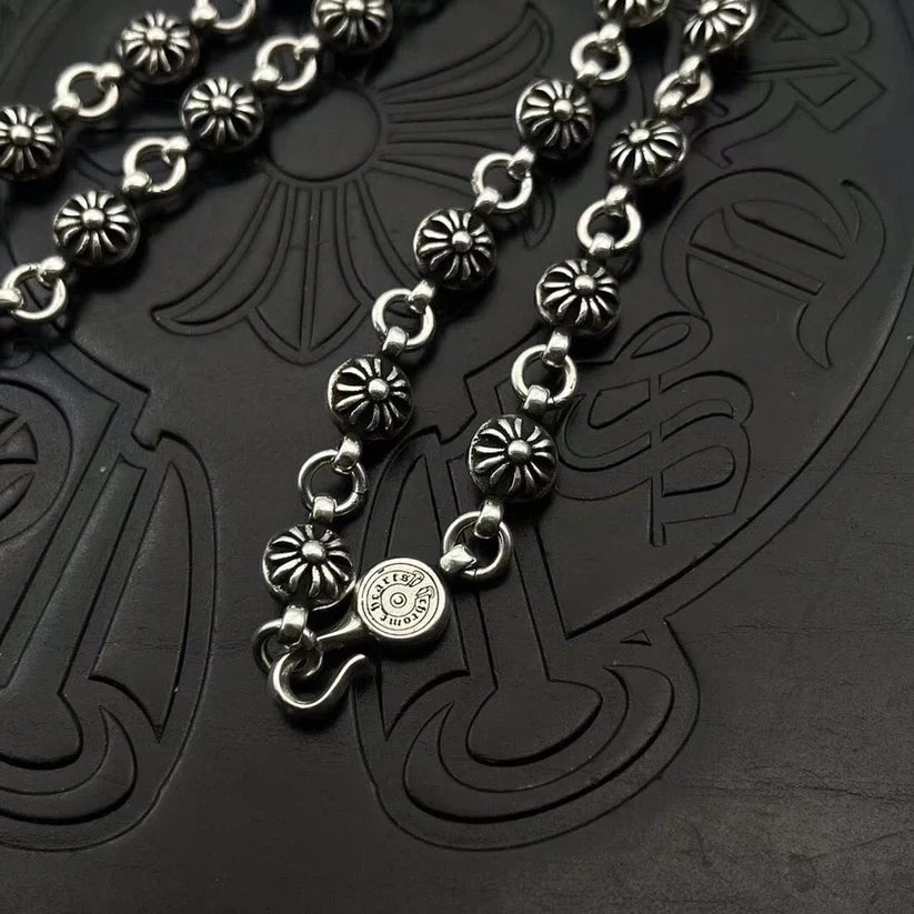 LOGO NECKLACE 9