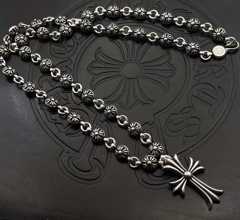 LOGO NECKLACE 9
