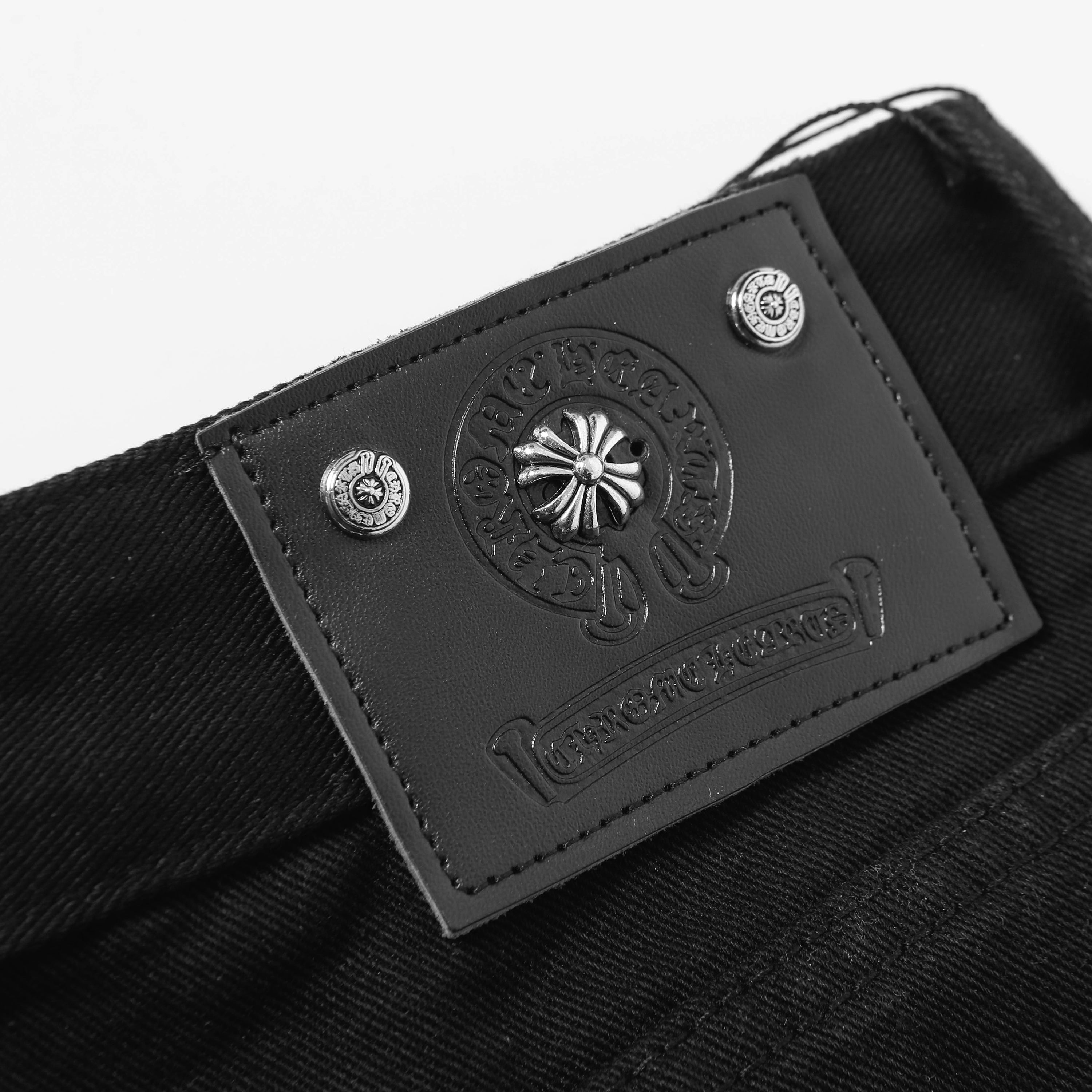 New Pants 6212