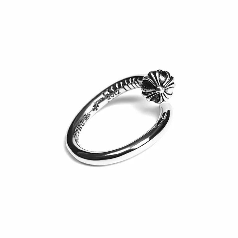 NAIL RING ¨C CROSSBALL 56